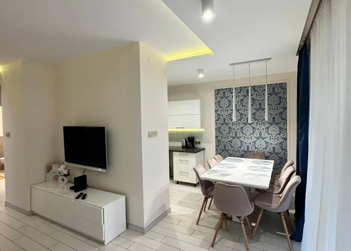 Beautiful & Modern Apartment Atlas Arena Zoo Parking